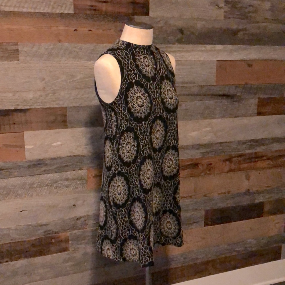 altar’d state sleeveless dress with embroidery